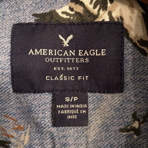 American Eagle Long Sleeve Print Button Down - Picture 3 of 3
